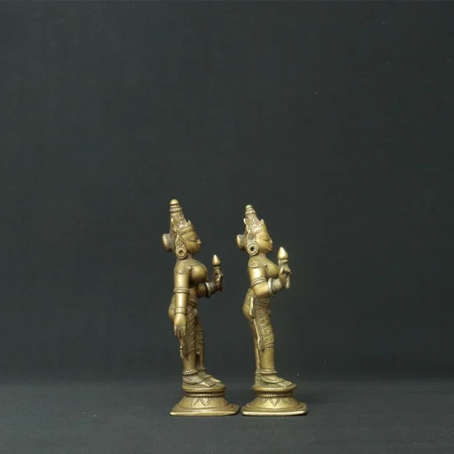 bhudevi and shridevi bronze sculpture side view 4