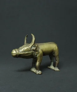 bull bronze sculpture side view 1