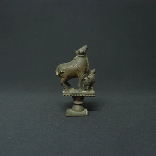 cow with calf bronze sculpture side view 4