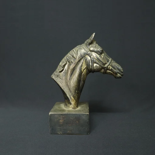 horse head contemporary arts side view 4
