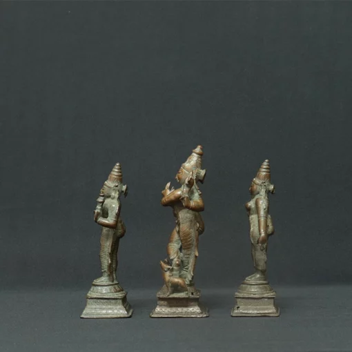 krishna venugopala and consorts bronze sculpture side view 2