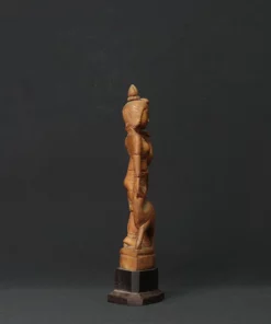 lady wooden sculpture side view 4