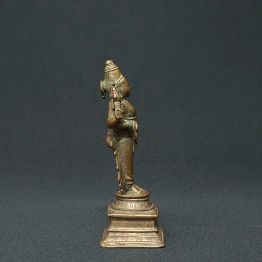 lord vishnu bronze sculpture II side view 4