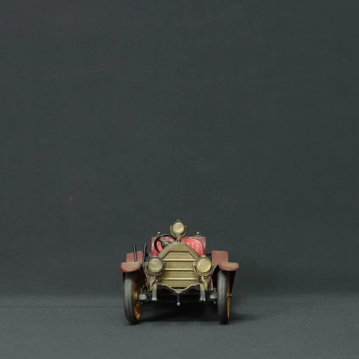 schcu old timer tin toy car front view