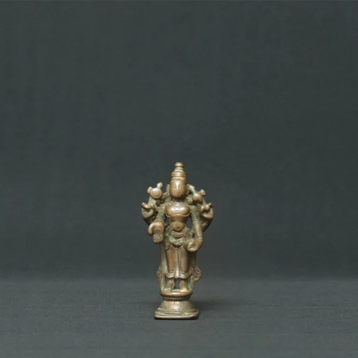 vishnu bronze sculpture fornt view