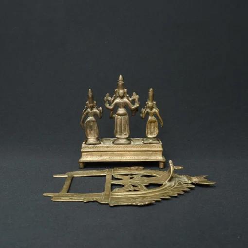 vishnu with consorts bronze sculpture side view 3