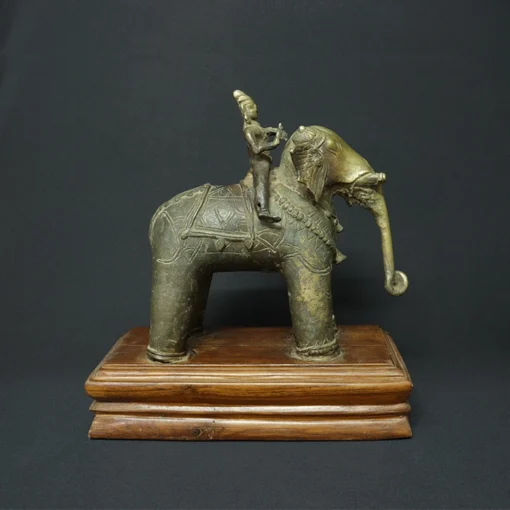 elephant bronze sculpture II side view 3