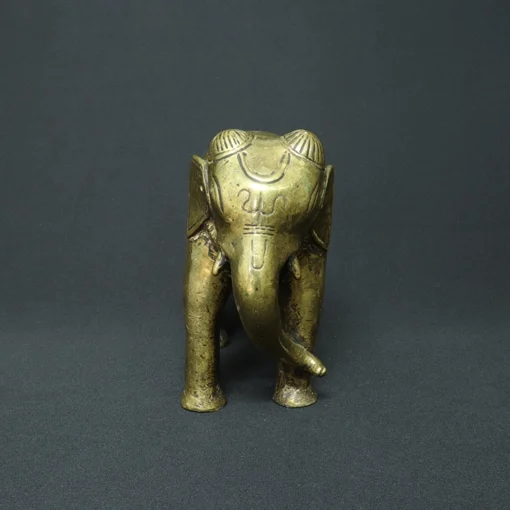 elephant bronze sculpture III front view