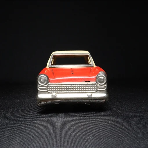 car tin toy IV front view
