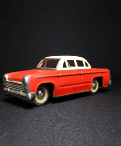 car tin toy IV side view 1