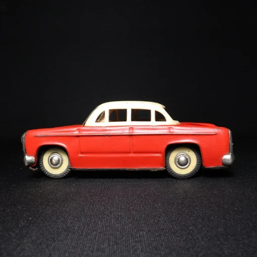 car tin toy IV side view 2