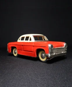 car tin toy IV side view 3