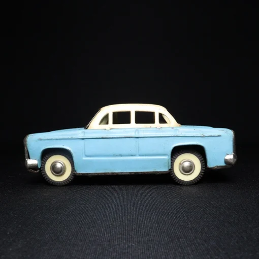 car tin toy V side view 2