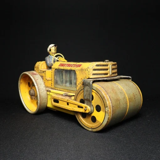 tin toy road roller side view 3