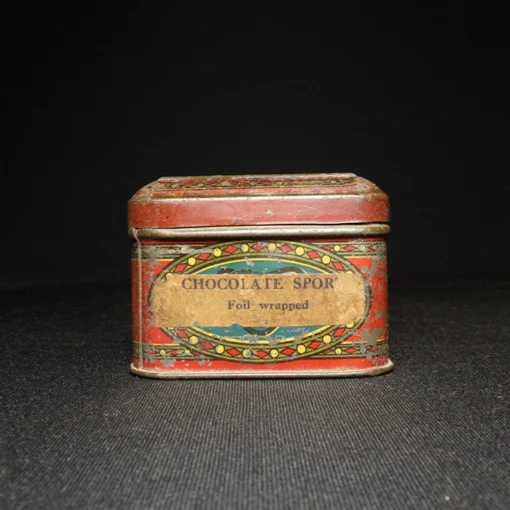 carrs biscuit tin box front view
