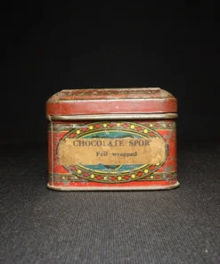 carrs biscuit tin box side view 3