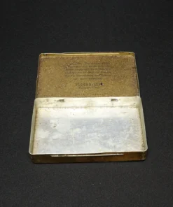 piccadilly cigarettes tin box open view