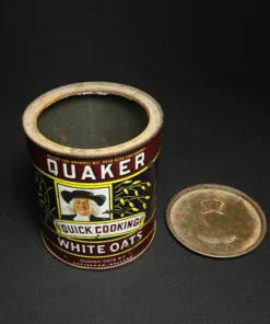 quaker oats tin can top view 2