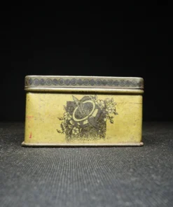 ring mravellers tin box side view 4