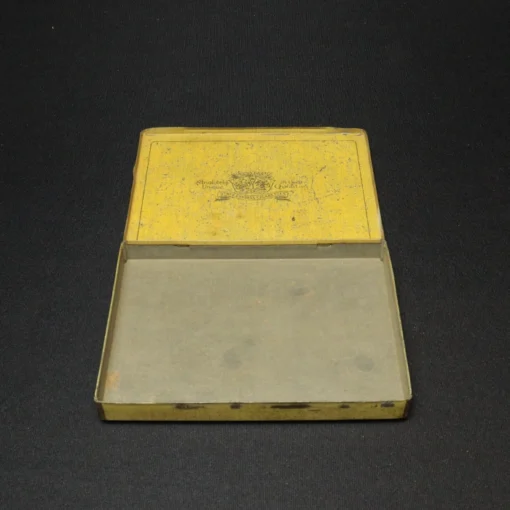 state express cigarettes 555 tin box open view
