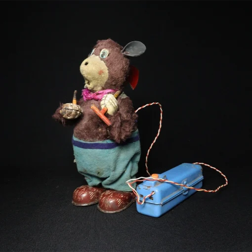 tin toy bear side view 1