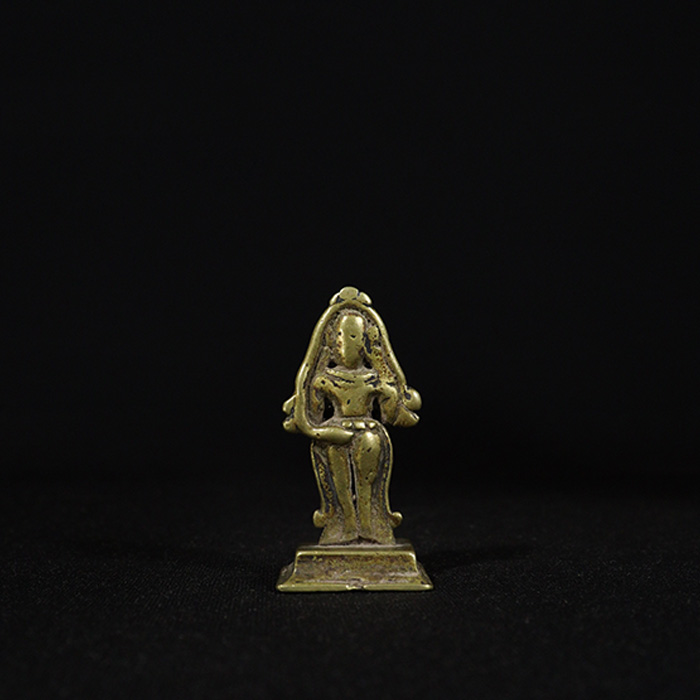 hanuman bronze sculpture back view