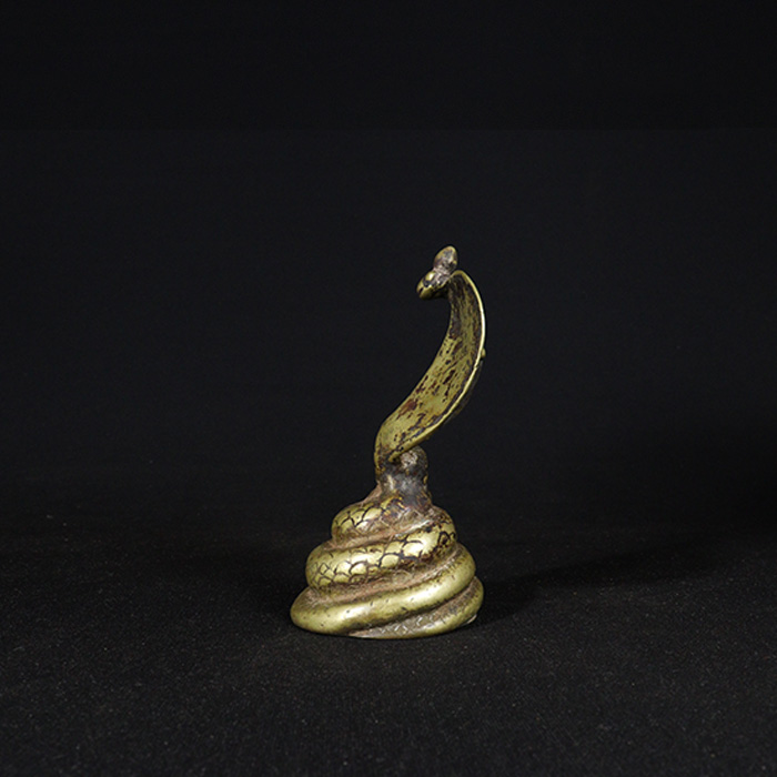 naga of shiva bronze sculpture side view 2