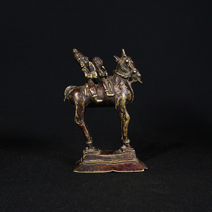 shiva parvati on horse bronze sculpture side view 2