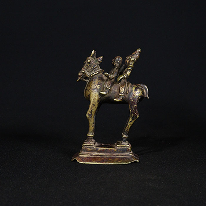 shiva parvati on horse bronze sculpture side view