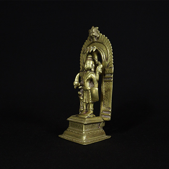 veerbhadra bronze sculpture half side view 2