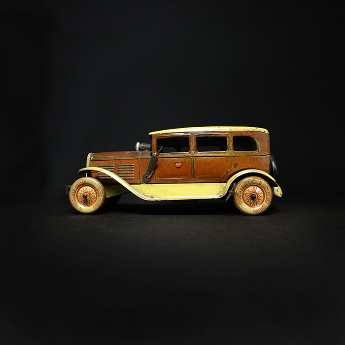 vintage tin toy car side view 3