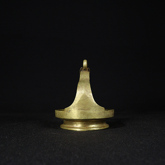 oil lamp bronze collectible back view