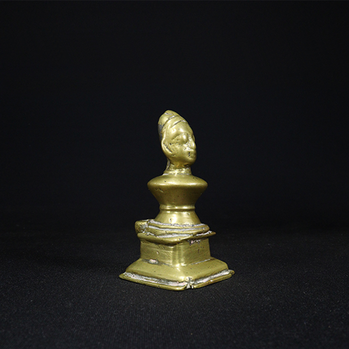 shiva mukhlingam bronze sculpture half side view 2