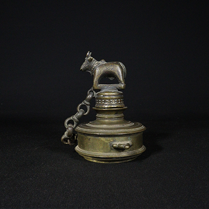 ink pot bronze collectible side view 2