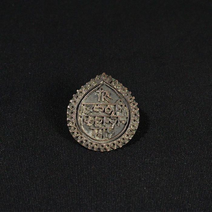 ring bronze collectible top view