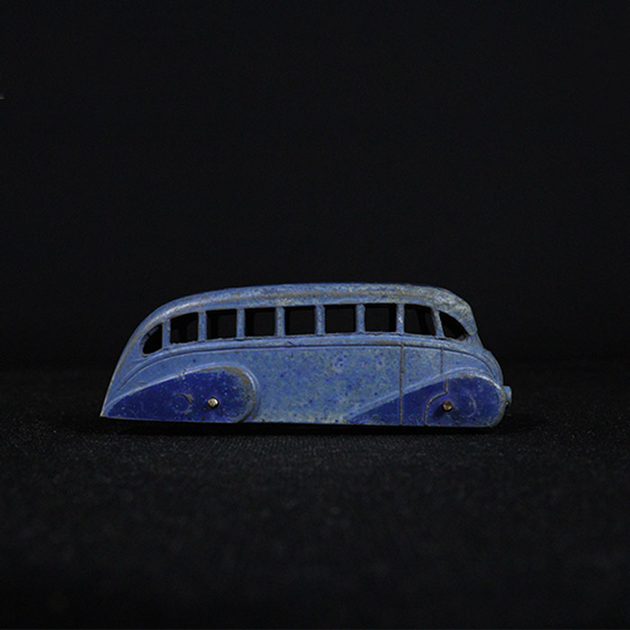 dinky tin toys holland coachcraft streamline bus side view
