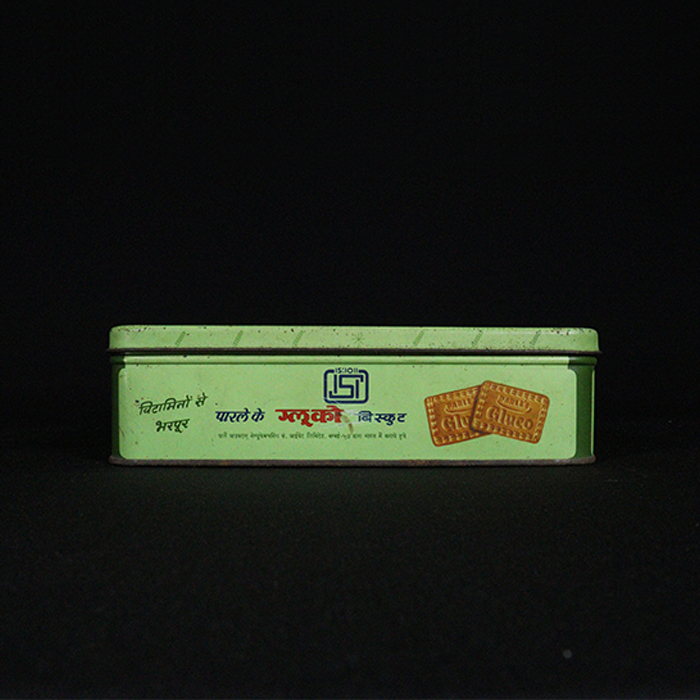 parle gluco biscuits tin box side view