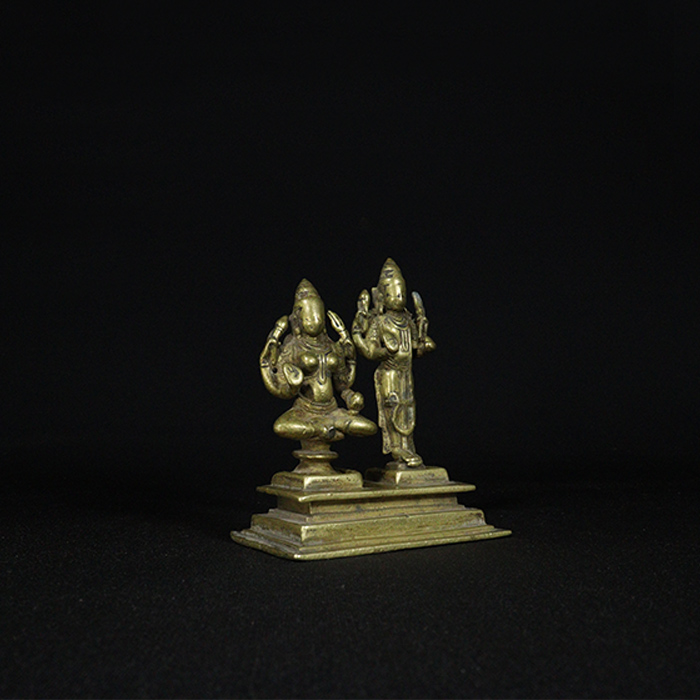 shiva parvati bronze sculpture half side view